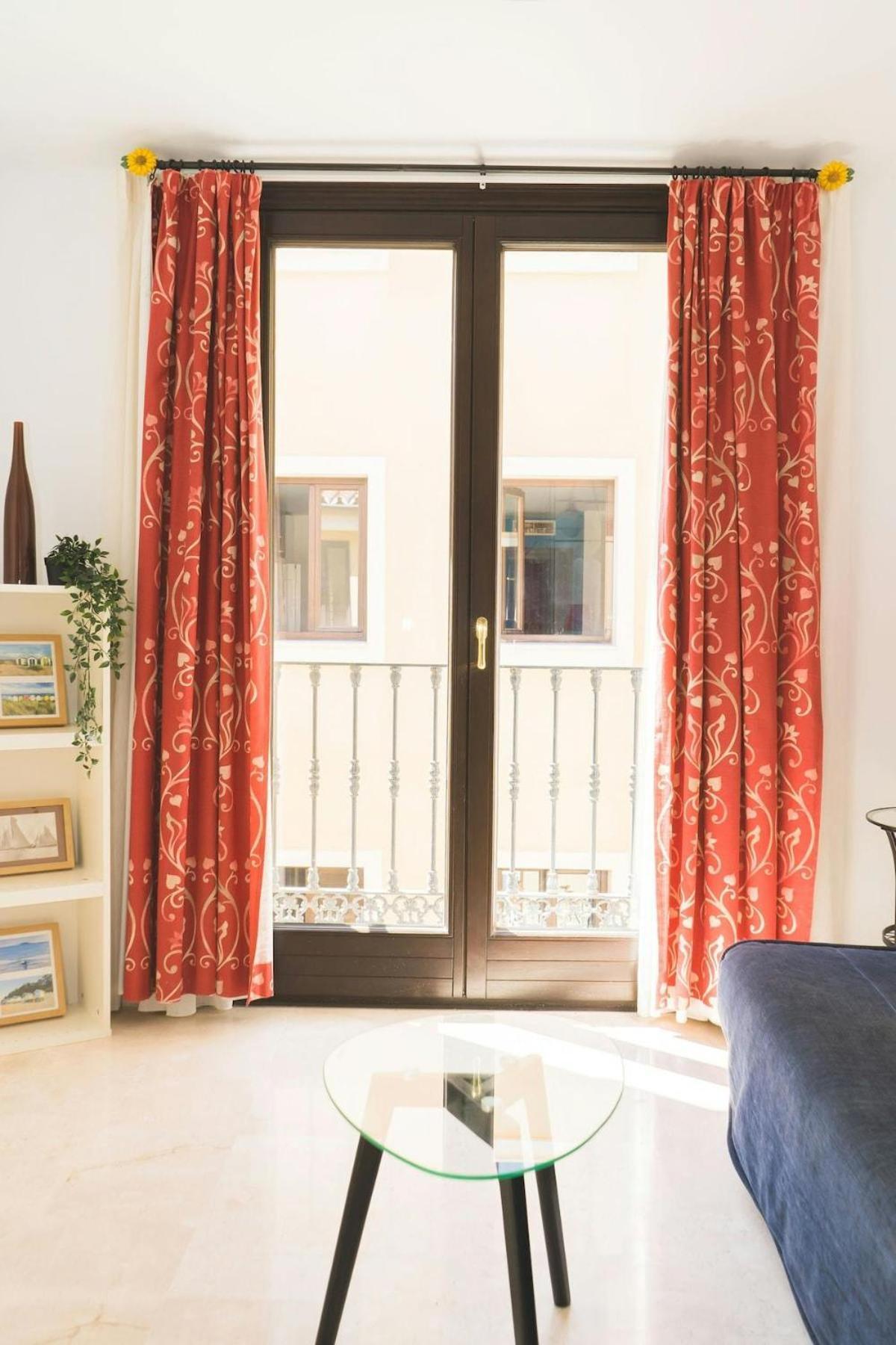 Centrico Apartamento En Calle Carreteria - Malaga Bagian luar foto